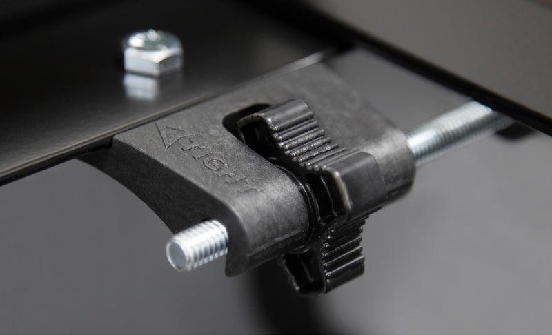 Access Lorado 15-19 Ford F-150 5ft 6in Bed Roll-Up Cover - Crew Original