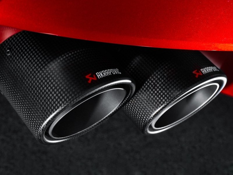 Akrapovic 11-17 BMW M5 (F10) Tail Pipe Set (Carbon) - Crew Original