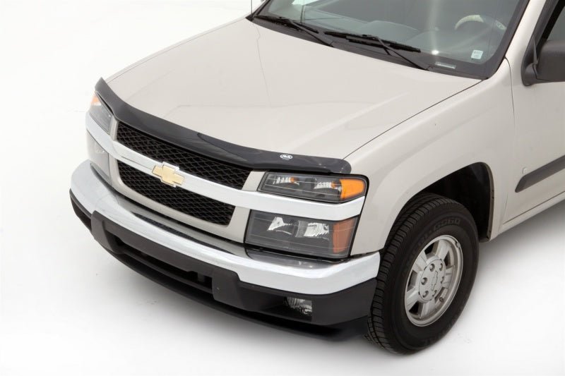 AVS 04-12 Chevy Colorado Hoodflector Low Profile Hood Shield - Smoke - Crew Original