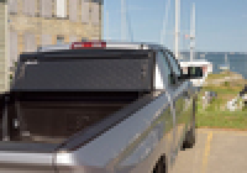 BAK 07-20 Toyota Tundra (w/ OE Track System) 5ft 6in Bed BAKFlip G2 - Crew Original