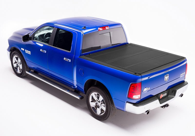 BAK 09-18 Dodge Ram 1500 (19-20 Classic Only) 5ft 7in Bed (w/ Ram Box) BAKFlip MX4 Matte Finish - Crew Original