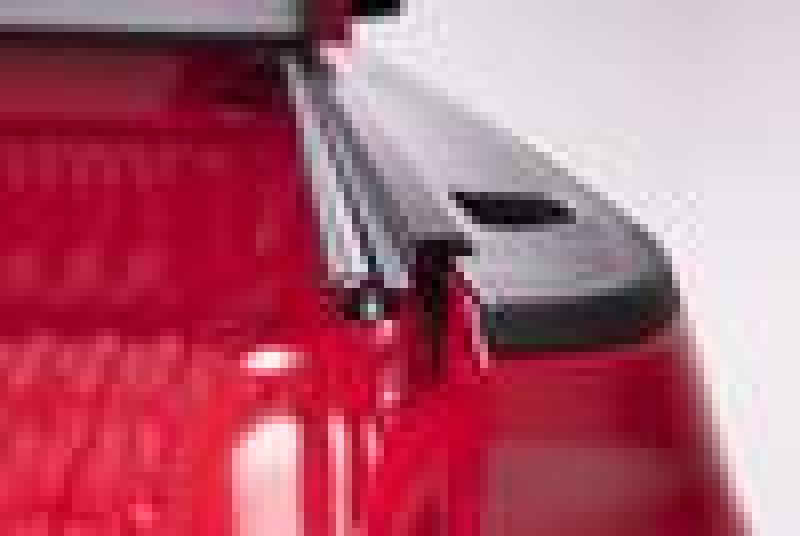 BAK 14-18 Chevy Silverado 1500 / 15-20 Chevy Silverado 2500/3500 5ft 8in Bed BAKFlip F1 - Crew Original