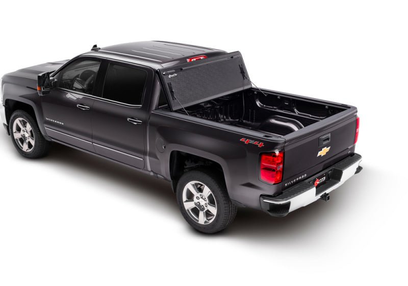 BAK 14-18 Chevy Silverado 1500 / 15-20 Chevy Silverado 2500/3500 5ft 8in Bed BAKFlip G2 - Crew Original