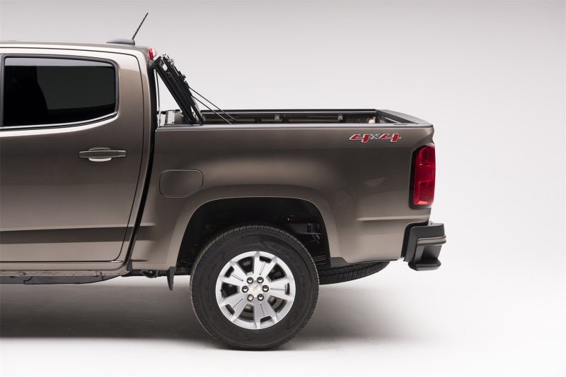 BAK 15-20 Chevy Colorado/GMC Canyon 5ft Bed BAKFlip G2 - Crew Original