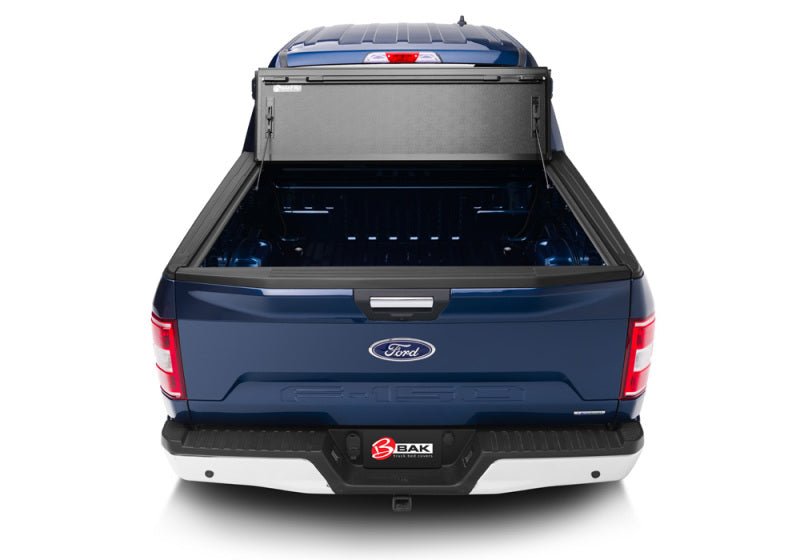 BAK 15-20 Ford F-150 5ft 6in Bed BAKFlip G2 - Crew Original