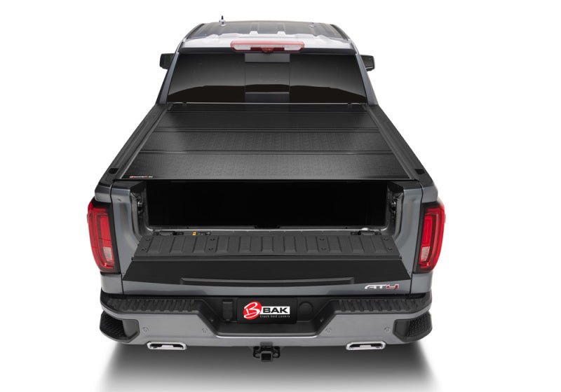 BAK 19-20 Chevy Silverado 6ft 6in Bed 1500 (New Body Style) BAKFlip G2 - Crew Original