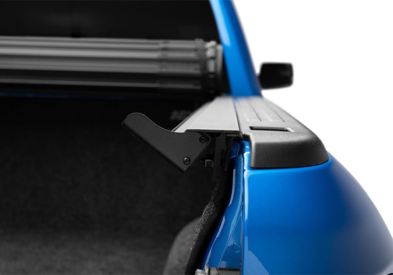 BAK 19-21 Dodge Ram w/o Ram Box Revolver X4s 6.4ft Bed Cover (New Body Style 1500 only) - Crew Original