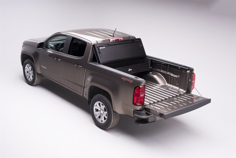 BAK 93-04 Chevy S-10 Sonoma 6ft Bed BAKFlip G2 - Crew Original
