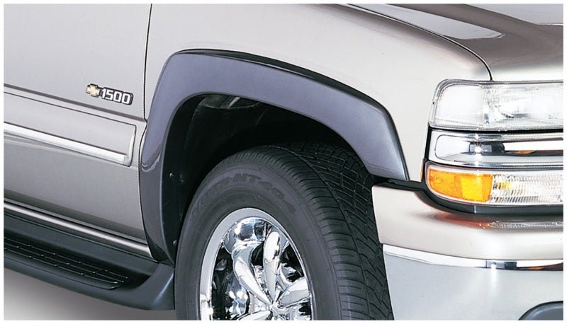 Bushwacker 03-06 GMC Yukon Xl 1500 OE Style Flares 4pc - Black - Crew Original