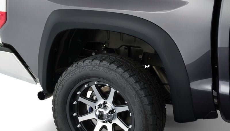 Bushwacker 04-15 Nissan Titan Extend-A-Fender Style Flares 4pc 67.1/78.9/84/96in - Black - Crew Original