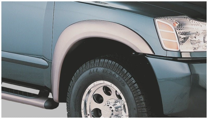 Bushwacker 04-15 Nissan Titan Extend-A-Fender Style Flares 4pc 67.1/78.9/84/96in - Black - Crew Original