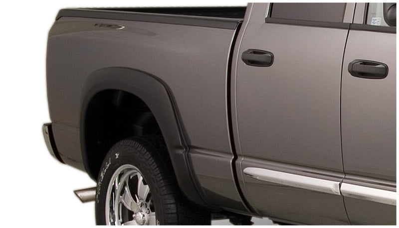 Bushwacker 06-08 Dodge Ram 1500 Fleetside OE Style Flares 2pc 75.9/76.3in Bed - Black - Crew Original
