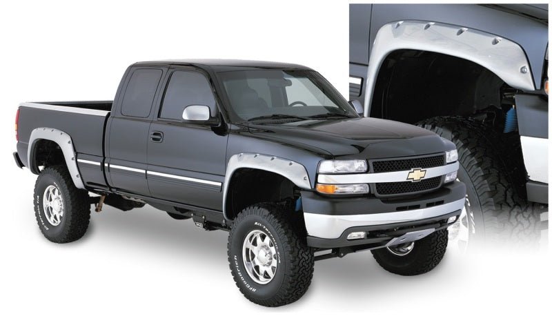 Bushwacker 07-07 Chevy Silverado 1500 Classic Fleetside Cutout Style Flares 2pc - Black - Crew Original