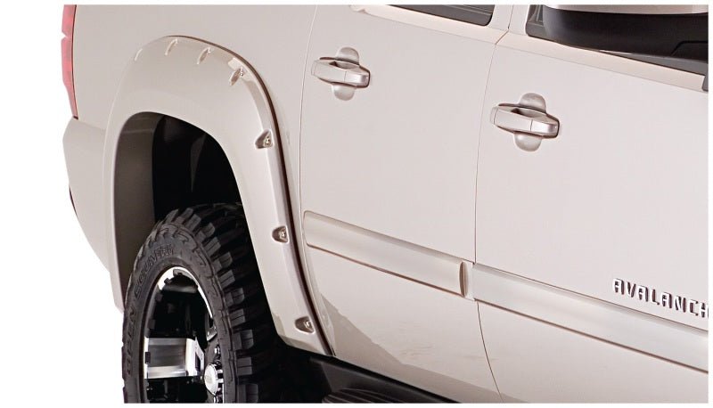 Bushwacker 07-13 Chevy Avalanche Pocket Style Flares 4pc - Black - Crew Original