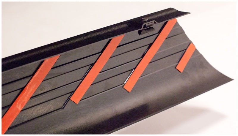 Bushwacker 07-13 Chevy Silverado 1500 Fleetside Bed Rail Caps 78.7in Bed - Black - Crew Original