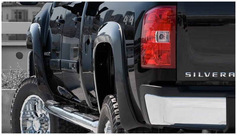Bushwacker 07-13 Chevy Silverado 1500 Fleetside Extend-A-Fender Style Flares 4pc 69.3in Bed - Black - Crew Original