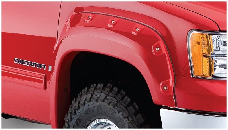 Bushwacker 07-13 GMC Sierra 1500 Fleetside Boss Pocket Style Flares 4pc 78.7/97.6in Bed - Black - Crew Original