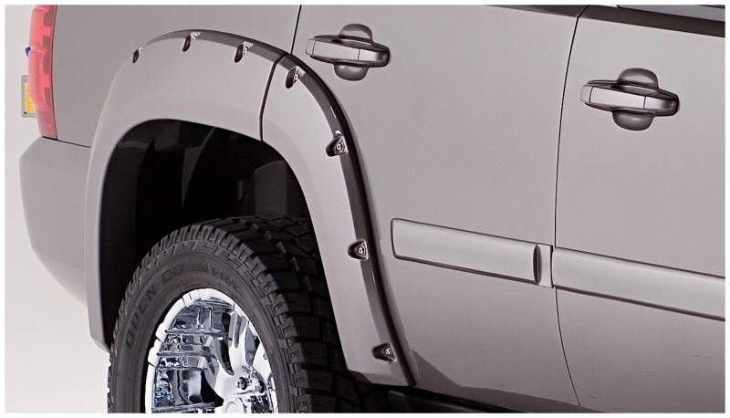 Bushwacker 07-14 Chevy Tahoe Pocket Style Flares 4pc Does Not Fit LTZ - Black - Crew Original