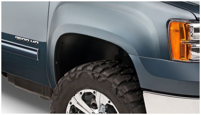 Bushwacker 07-14 GMC Sierra 2500 HD Extend-A-Fender Style Flares 2pc - Black - Crew Original