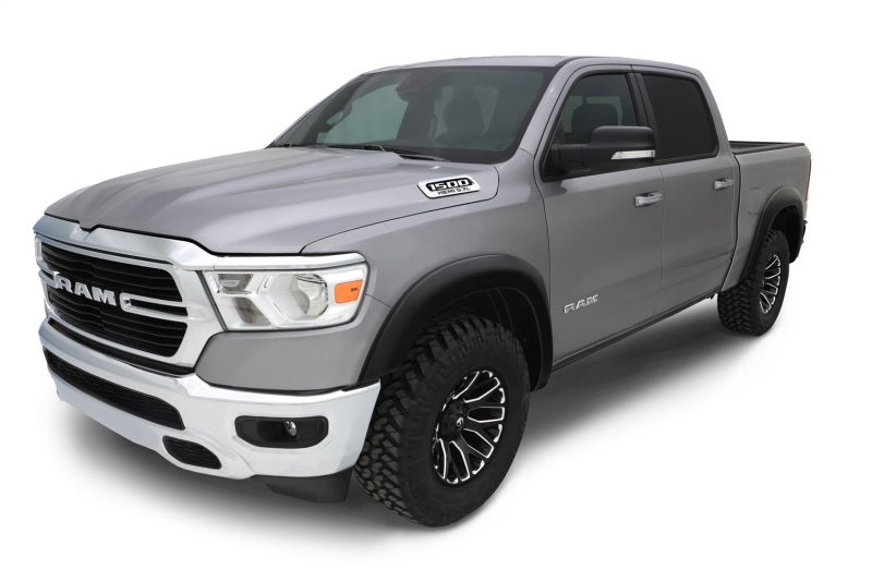Bushwacker 09-18 Dodge Ram 1500 Fleetside OE Style Flares 4pc 67.4/76.3/96.3in Bed - Black - Crew Original