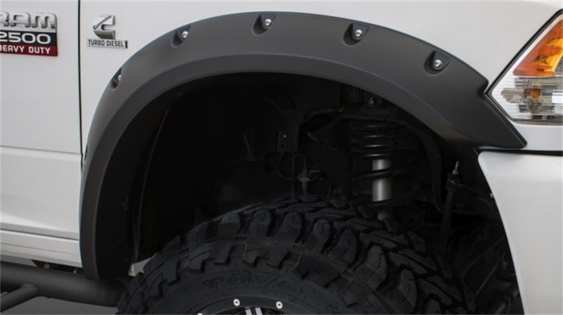 Bushwacker 10-18 Dodge Ram 2500 Max Pocket Style Flares 4pc 76.3/98.3in Bed - Black - Crew Original