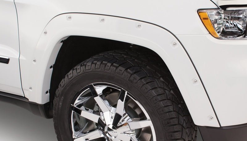 Bushwacker 11-18 Jeep Grand Cherokee Pocket Style Flares 4pc Does Not Fit SRT8 - Black - Crew Original