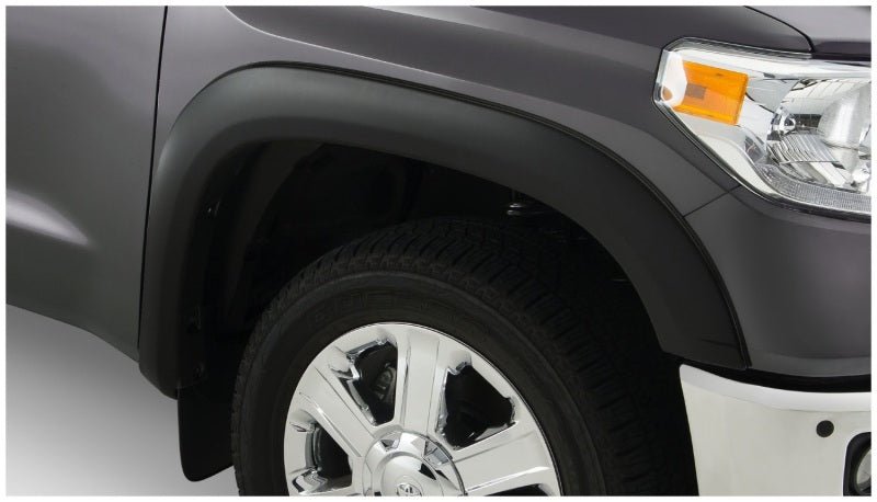 Bushwacker 14-18 Toyota Tundra Fleetside OE Style Flares 4pc 66.7/78.7/97.6in Bed - Black - Crew Original