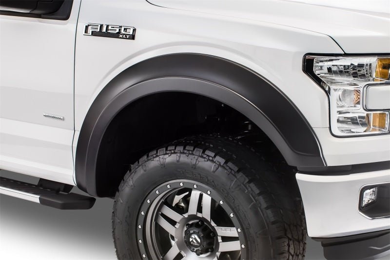 Bushwacker 15-17 Ford F-150 Styleside Extend-A-Fender Style Flares 4pc 67.1/78.9/97.6in Bed - Black - Crew Original