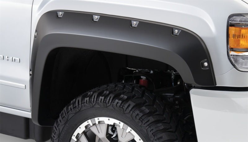 Bushwacker 15-18 GMC Sierra 2500 HD Pocket Style Flares 4pc 78.8/97.6in Bed - Black - Crew Original