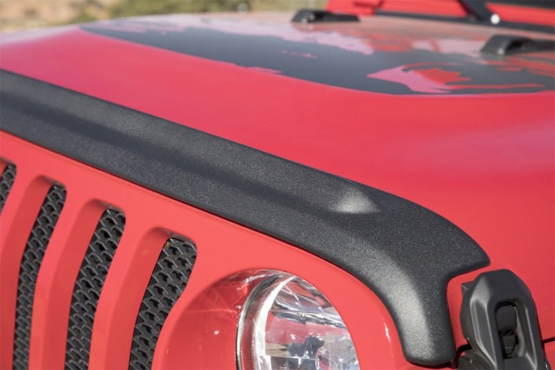 Bushwacker 18-19 Jeep Wrangler Rubicon/Sport//Unlimited/Sport S Hood Stone Guard- Black - Crew Original