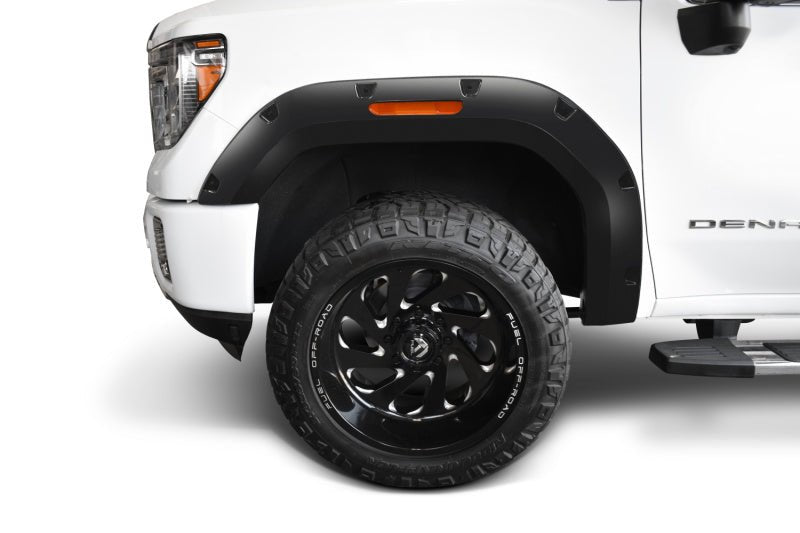 Bushwacker 20-21 GMC Sierra 2500/2500HD/3500HD Pocket Style 4pc Flare Package - Black - Crew Original