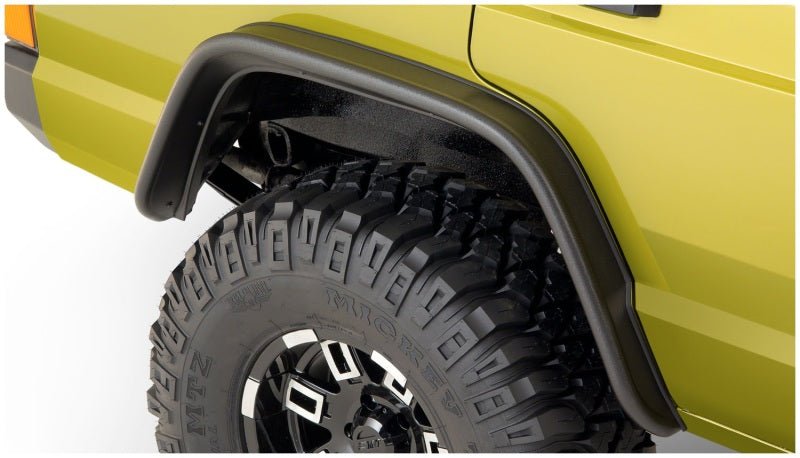 Bushwacker 84-01 Jeep Cherokee Flat Style Flares 2pc - Black - Crew Original