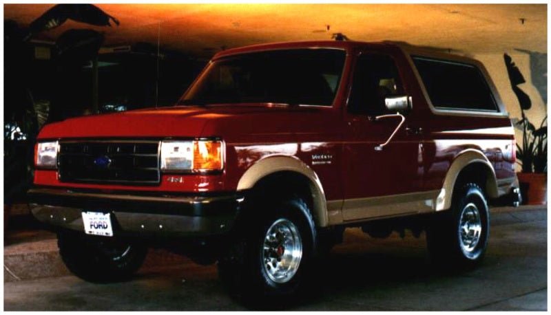 Bushwacker 87-91 Ford F-100 Styleside Extend-A-Fender Style Flares 4pc 81.0/96.0in Bed - Black - Crew Original