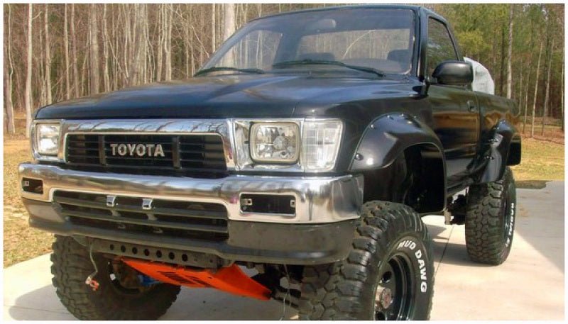Bushwacker 89-95 Toyota Cutout Style Flares 2pc - Black - Crew Original
