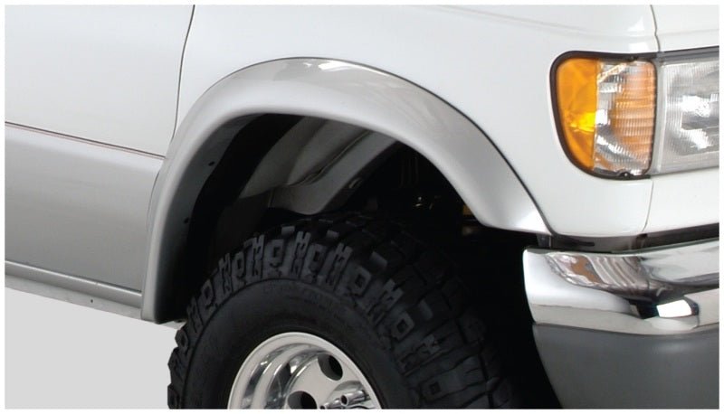 Bushwacker 92-14 Ford E-250 Super Duty Extend-A-Fender Style Flares 2pc - Black - Crew Original