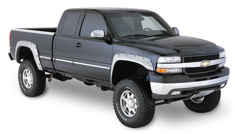 Bushwacker 99-06 Chevy Silverado 1500 Fleetside Cutout Style Flares 2pc 78.0/96.0in Bed - Black - Crew Original