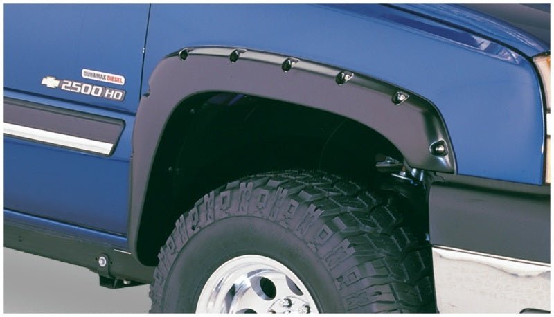 Bushwacker 99-06 GMC Sierra 1500 Fleetside Pocket Style Flares 4pc 68.4/69.2/78.0/96.0in Bed - Black - Crew Original