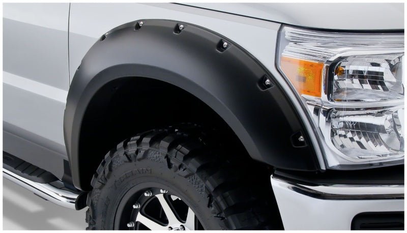 Bushwacker 99-07 Ford F-250 Super Duty Styleside Pocket Style Flares 4pc 81.0/96.0in Bed - Black - Crew Original