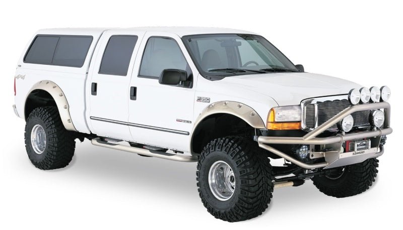 Bushwacker 99-10 Ford F-250 Super Duty Styleside Cutout Style Flares 2pc 81.0in Bed - Black - Crew Original
