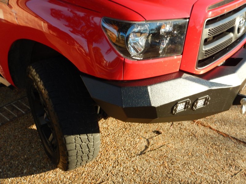 DV8 Offroad 07-13 Toyota Tundra Front Bumper - Crew Original