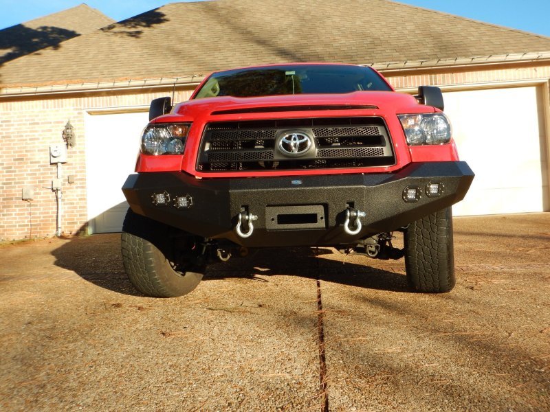 DV8 Offroad 07-13 Toyota Tundra Front Bumper - Crew Original