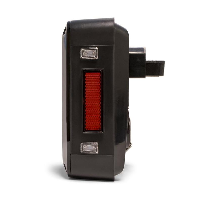 DV8 Offroad 07-18 Jeep Wrangler JK Octagon LED Tail Light - Crew Original