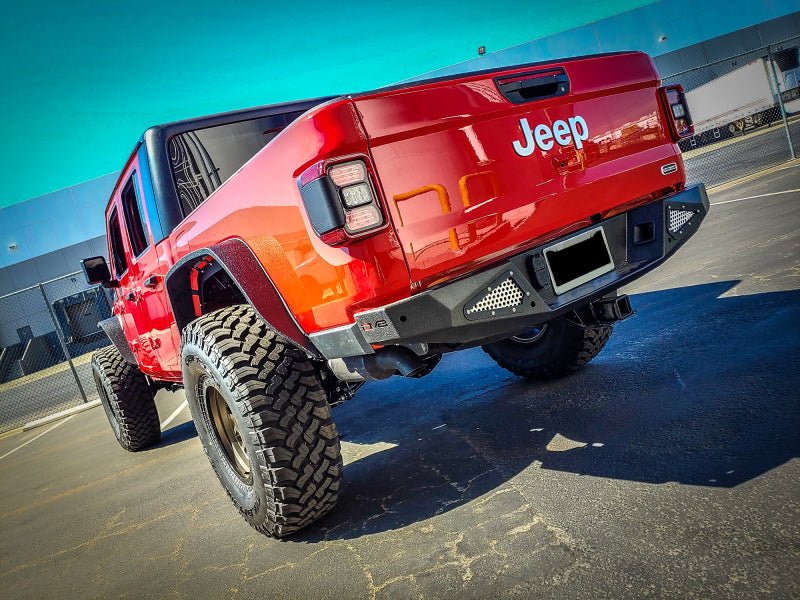 DV8 Offroad 2018+ Jeep Gladiator Rear Bumper - Crew Original