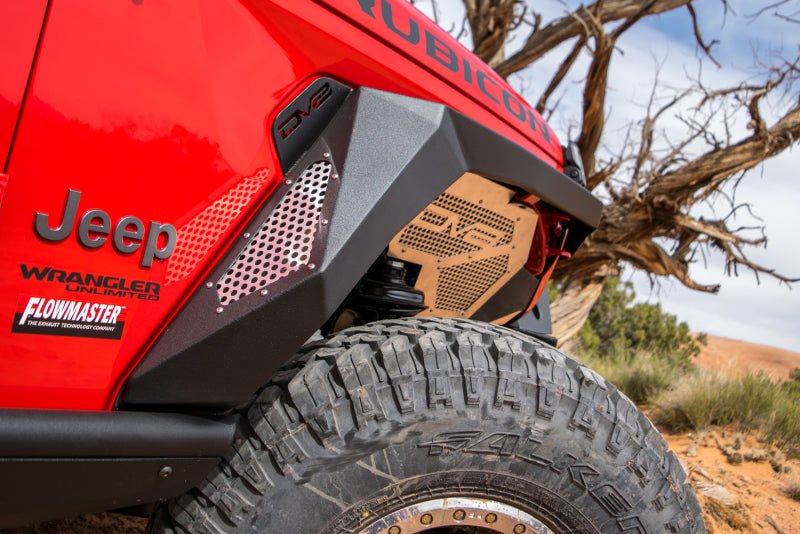 DV8 Offroad 2018+ Jeep Wrangler JL Armor Fenders w/ LED Turn Signal Lights - Crew Original
