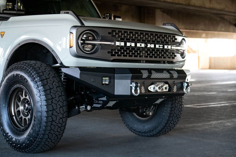 DV8 Offroad 2021+ Ford Bronco Front Bumper Winch Capable w/ Optional Bull Bar/Aux Light Opening - Crew Original