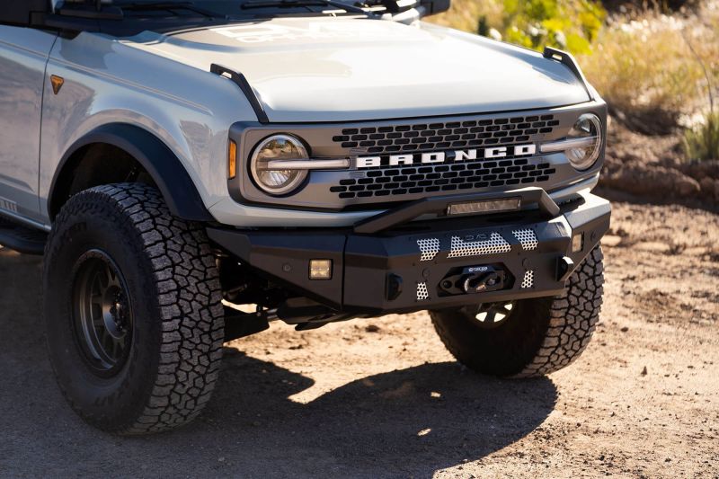DV8 Offroad 2021+ Ford Bronco Front Bumper Winch Capable w/ Optional Bull Bar/Aux Light Opening - Crew Original
