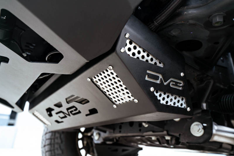 DV8 Offroad 21-22 Ford Bronco Front Skid Plate - Crew Original