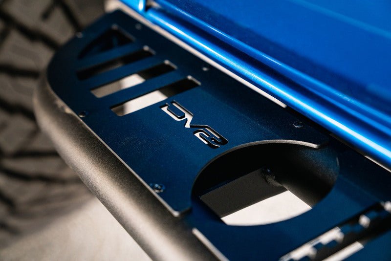 DV8 Offroad 21-22 Ford Bronco OE Plus Series Side Steps - Crew Original