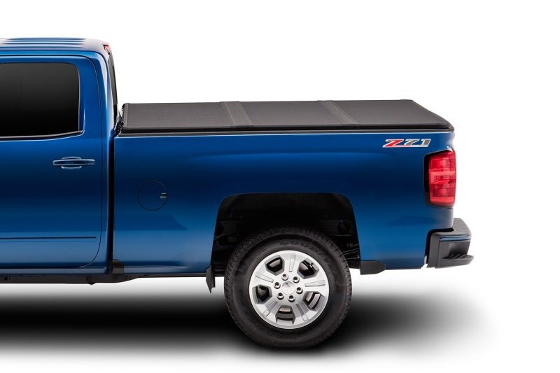 Extang 14-16 Chevy/GMC Silv/Sierra 1500 (6.5ft) / 14-16 2500/3500HD Solid Fold 2.0 - Crew Original