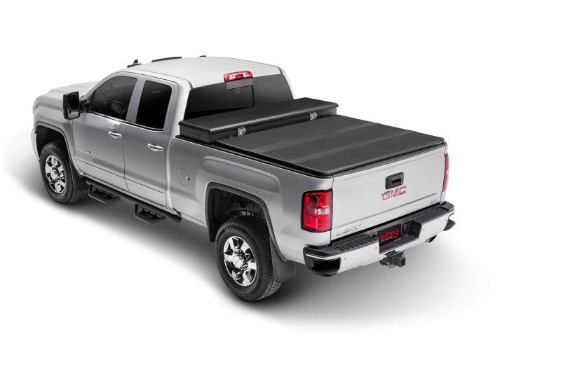 Extang 14-16 Chevy/GMC Silv/Sierra 1500 (6.5ft) / 14-16 2500/3500HD Solid Fold 2.0 Toolbox - Crew Original